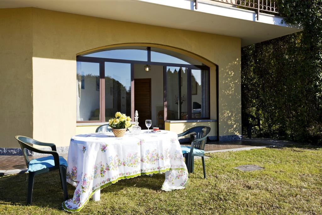 Villa Panorama Porto Valtravaglia Exterior photo